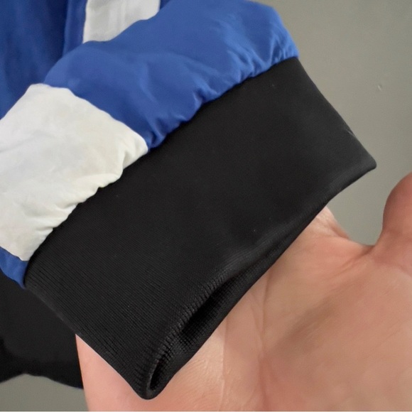 Nike XL windbreaker jacket - Picture 3 of 12